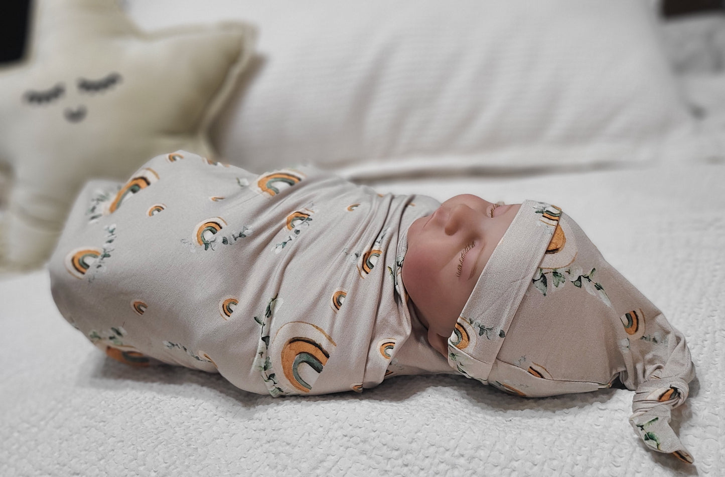 Arcoíris boho, Swaddle con gorro